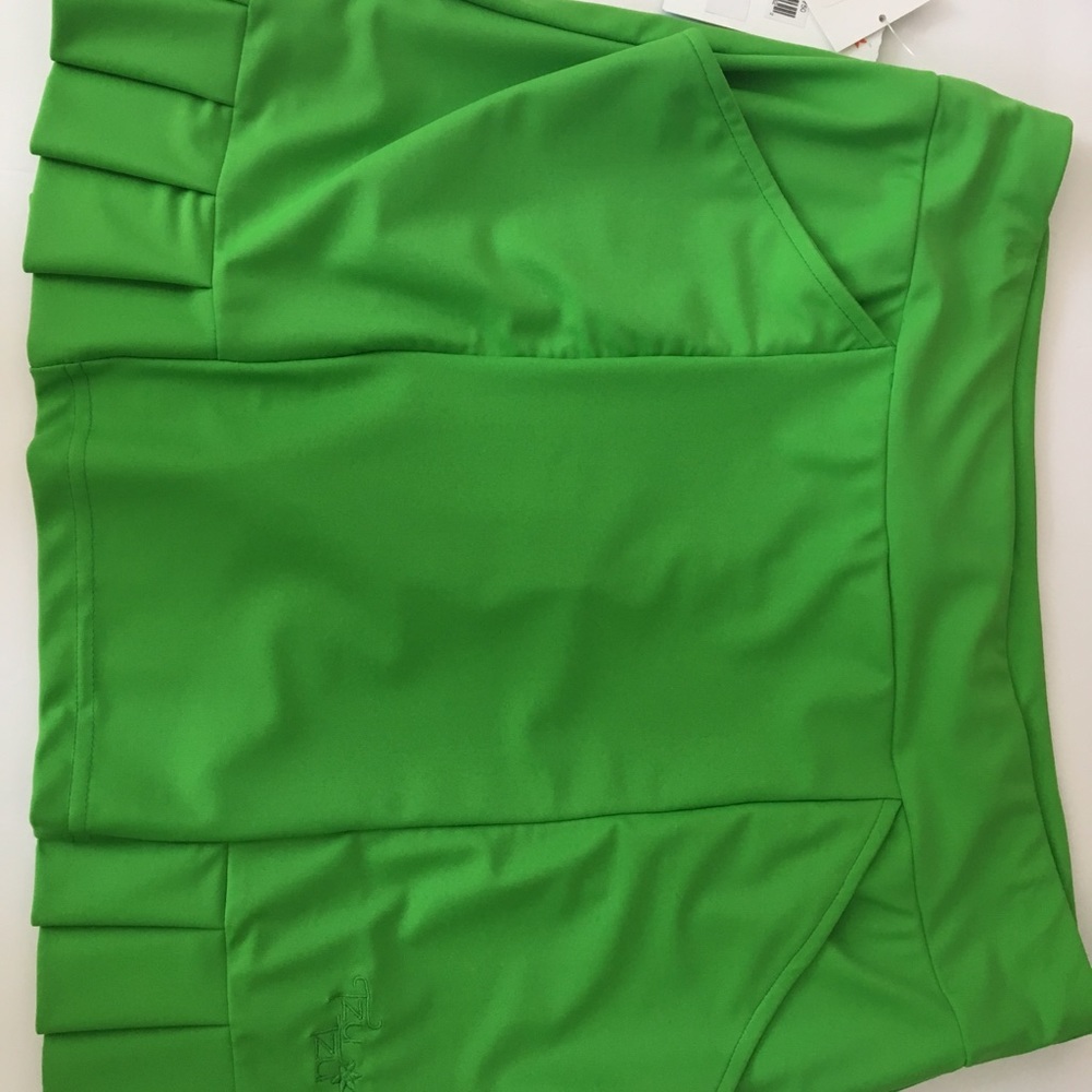 Tzu Tzu NWT golf skirt